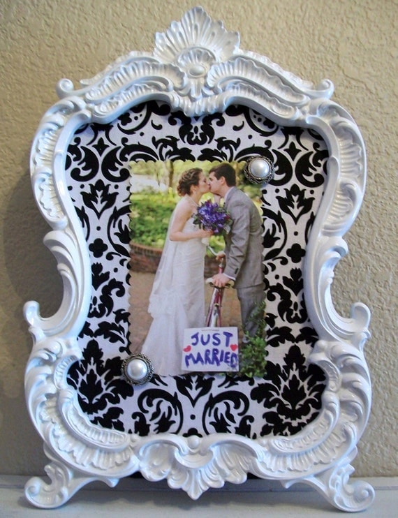 8x10 Baroque Ornate Vintage Picture Frame-Photo Frame-Black and White Damask-Chalkboard-Frame-White-AnY Color-Shabby Chic-Nursery-Mirror