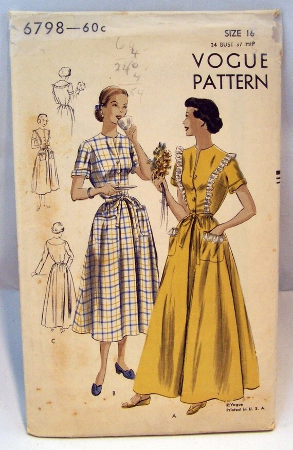 Vintage Vogue 6798 Sewing Pattern 1940s Bathrobe by knightcloth