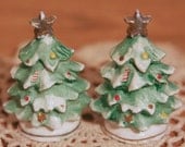Vintage Christmas Tree Salt and Pepper Shakers 2 piece set Japan - adustyframe