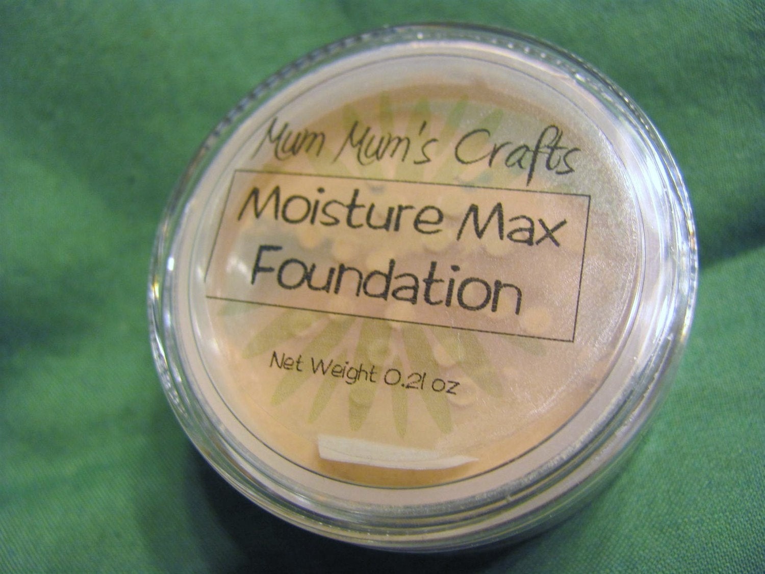 Mum Mum's Crafts Moisture Max Foundation - For Sensitive, Dry, Mature and Normal Skin Types