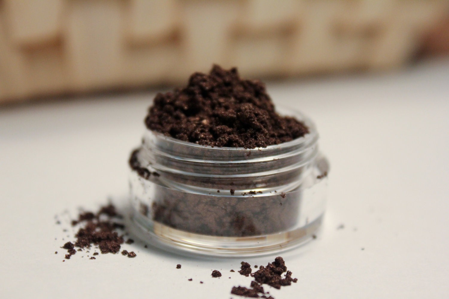 Mineral Eyeshadow - Swiss Chocolate - 5 gram Sifter Jar - MumMumsCrafts