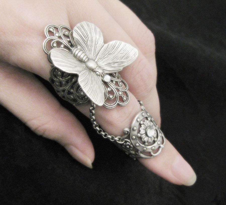 Fairy's Touch - Silver Butterfly Filigree Armor Ring