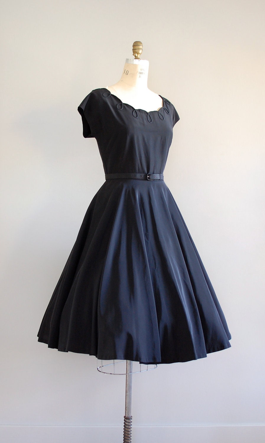 1950s dress / full skirt dress / Nocturnalis Dress
