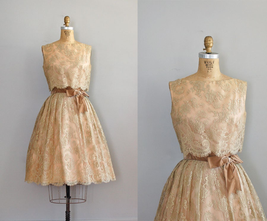 1950s dress / lace dress 50s / Cafe Au Lait
