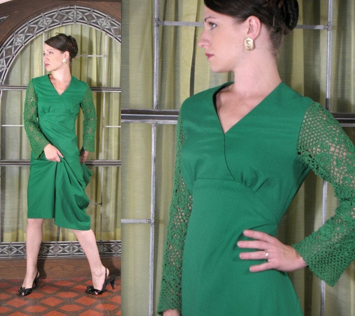 60s-70s Emerald Handmade Maxi w/Macrame Bell Sleeves Sz SM-MED