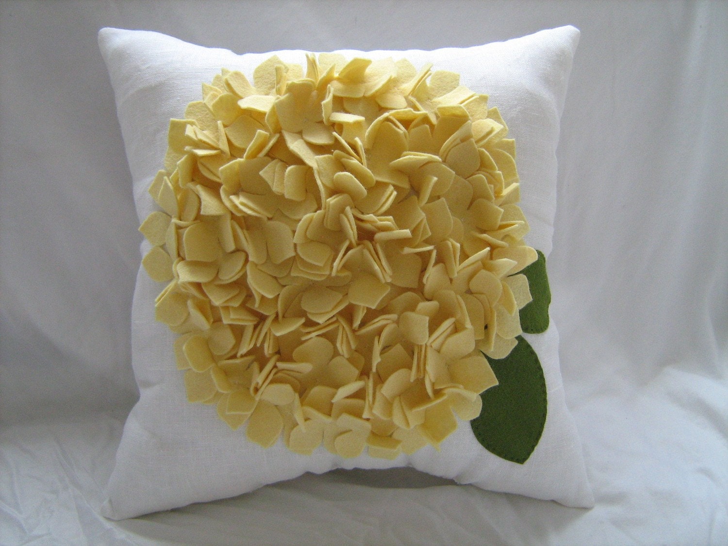 Hydrangea Pillow in White Linen and Light Yellow Bloom