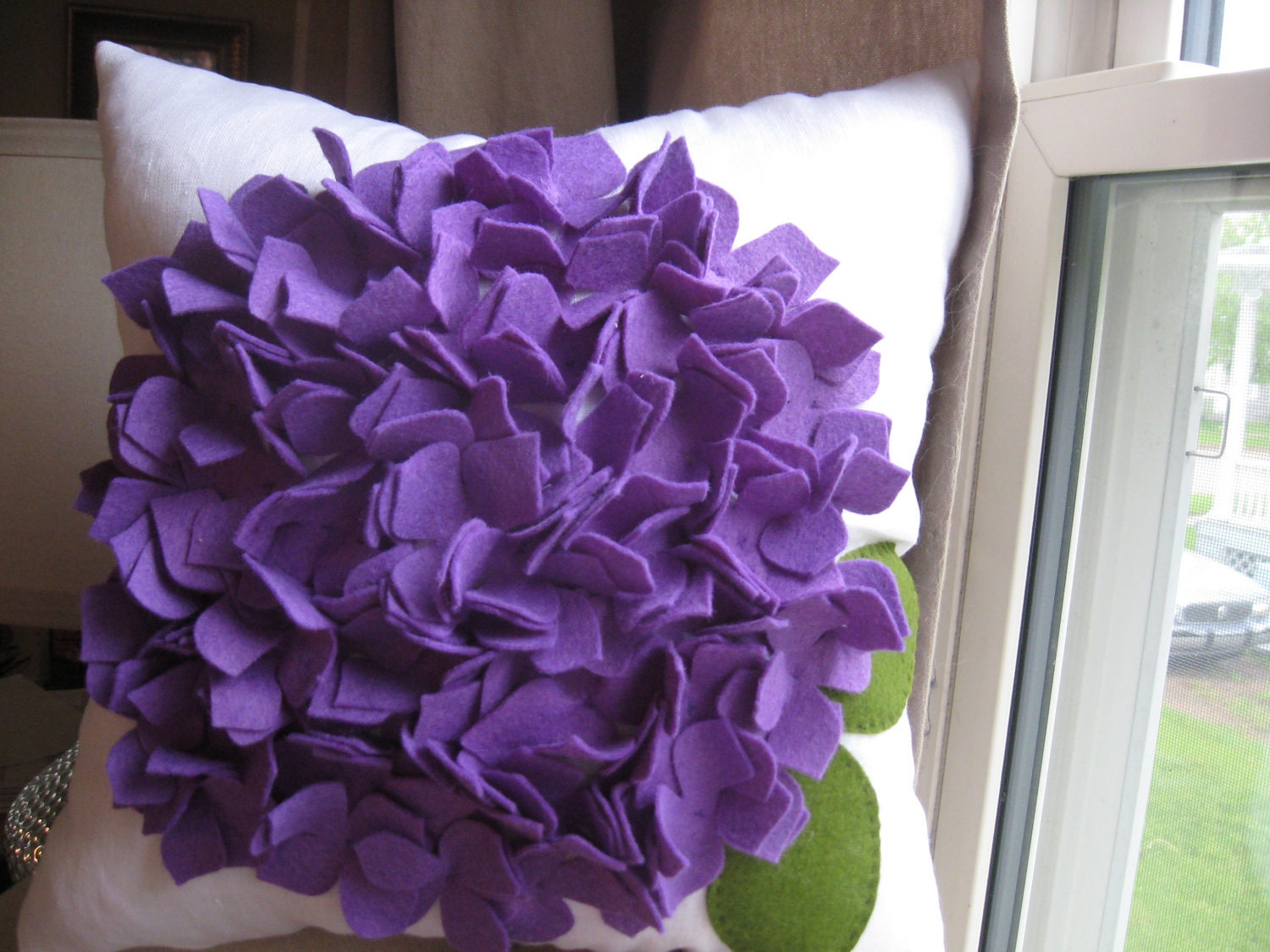 Hydrangea Pillow in White Linen and Purple Felt Bloom