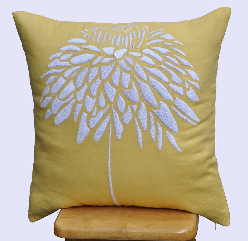 White Peony Flower Pillow Cover, Embroidered Throw Pillow Cover 18 x 18, Yellow Cushion Cover, Accent Pillow, Pillow for Couch, Linen Pillow