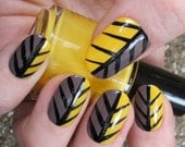 Made to Order Feather Nail Art 1970s Style Yellow and Slate Gray  - Set of 20 Hand Painted Fake Nails