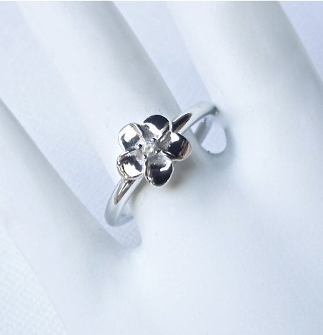Plumeria Twinkle Ring