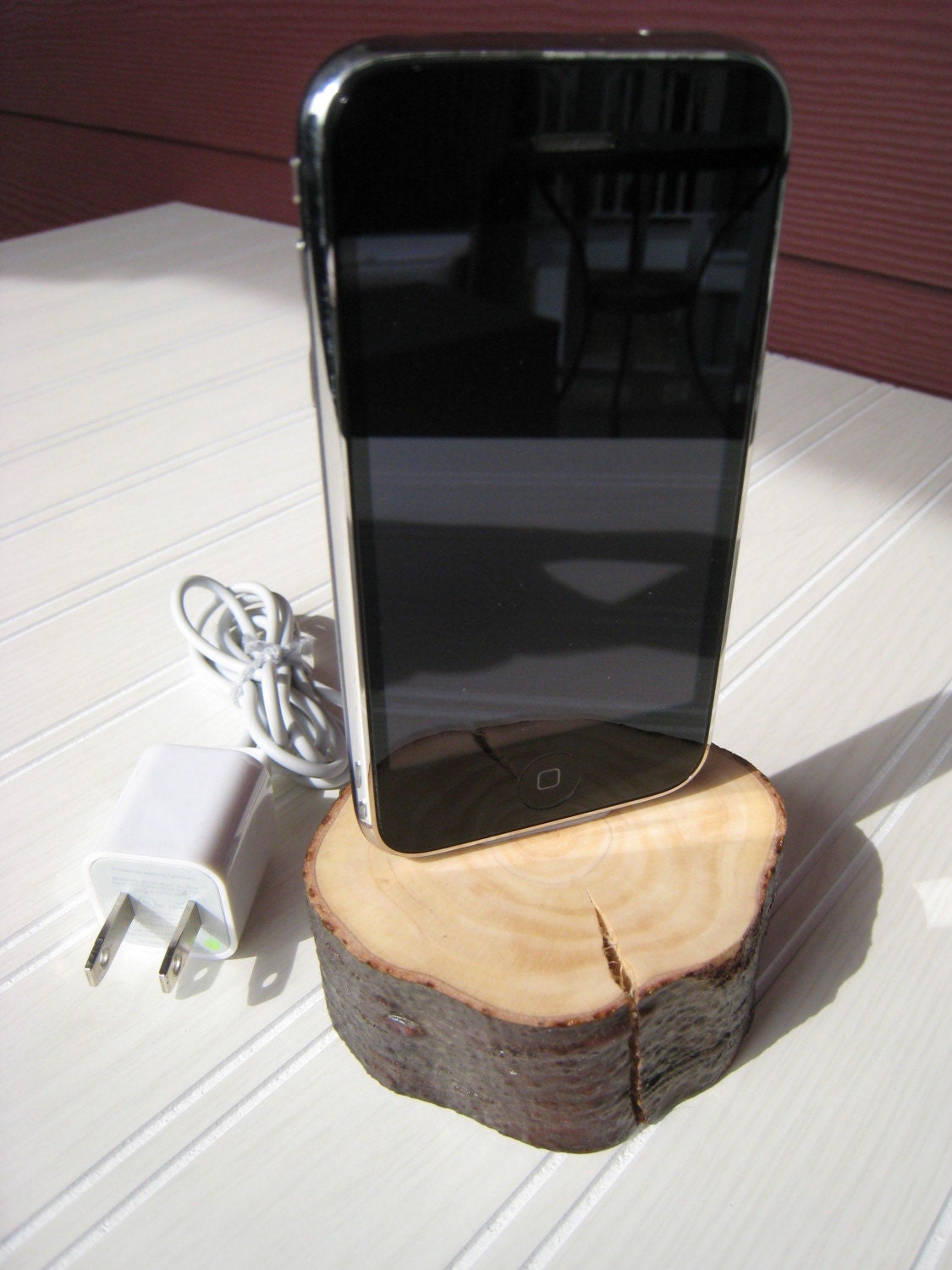 Douglas Fir WOODi -  iPhone - iPod docking station