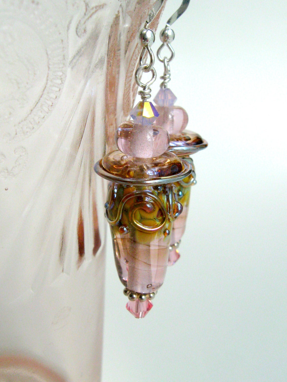 Elegant handmade earrings. Teardrop shaped pink handmade lampwork dangle earrings. Hypoallergenic.
