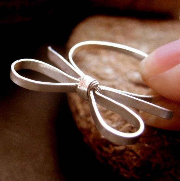 Skinny Sterling Silver Forget Me Knot Bow Tie Ring
