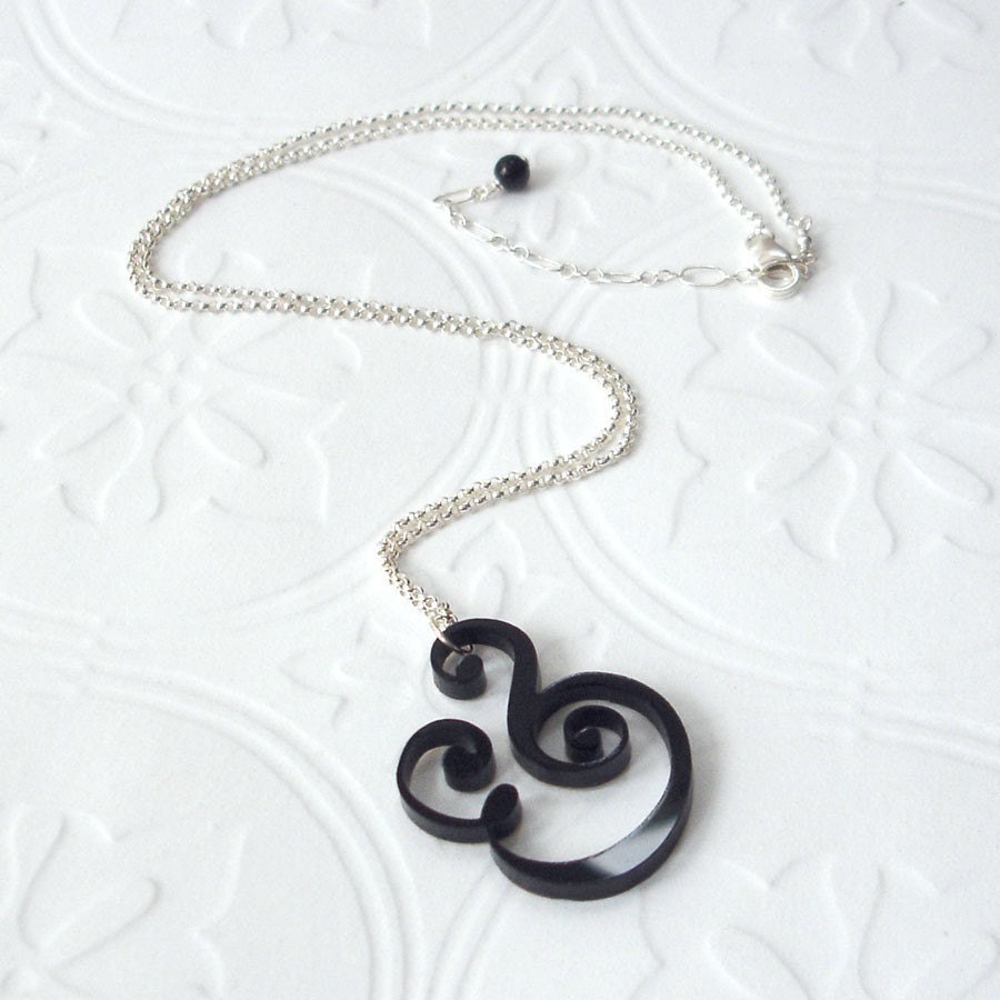 Epershand Ampersand Necklace