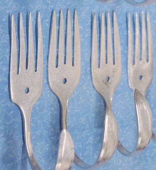 4 Fork and 4 Spoon Hook Combo