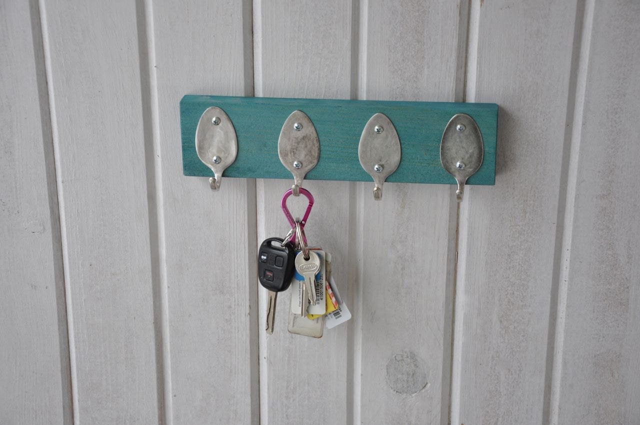4 Vintage Spoons FUN Turquoise Stained KeyRack