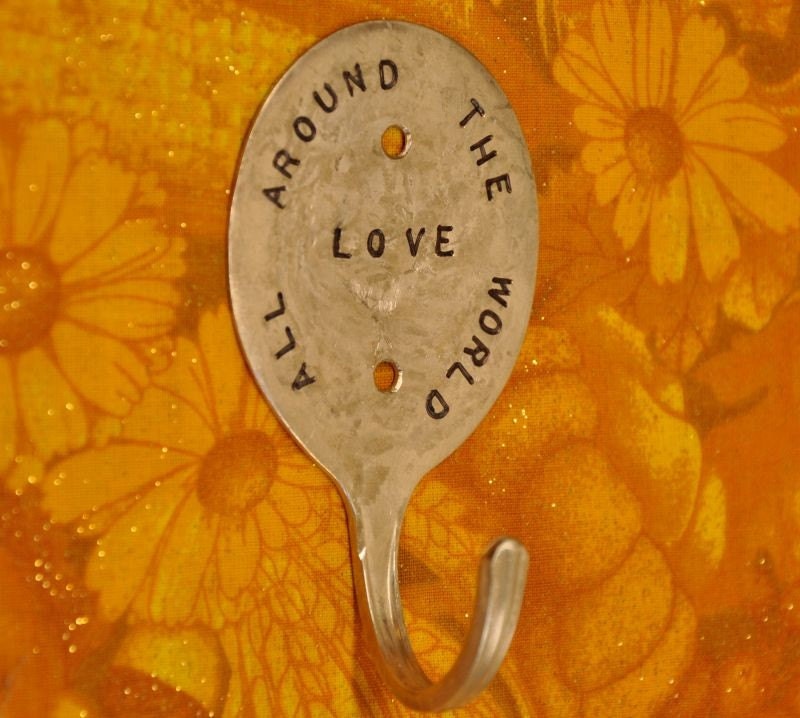 Love Spoon Hook Personalized x Love all around the world x SMALL x
