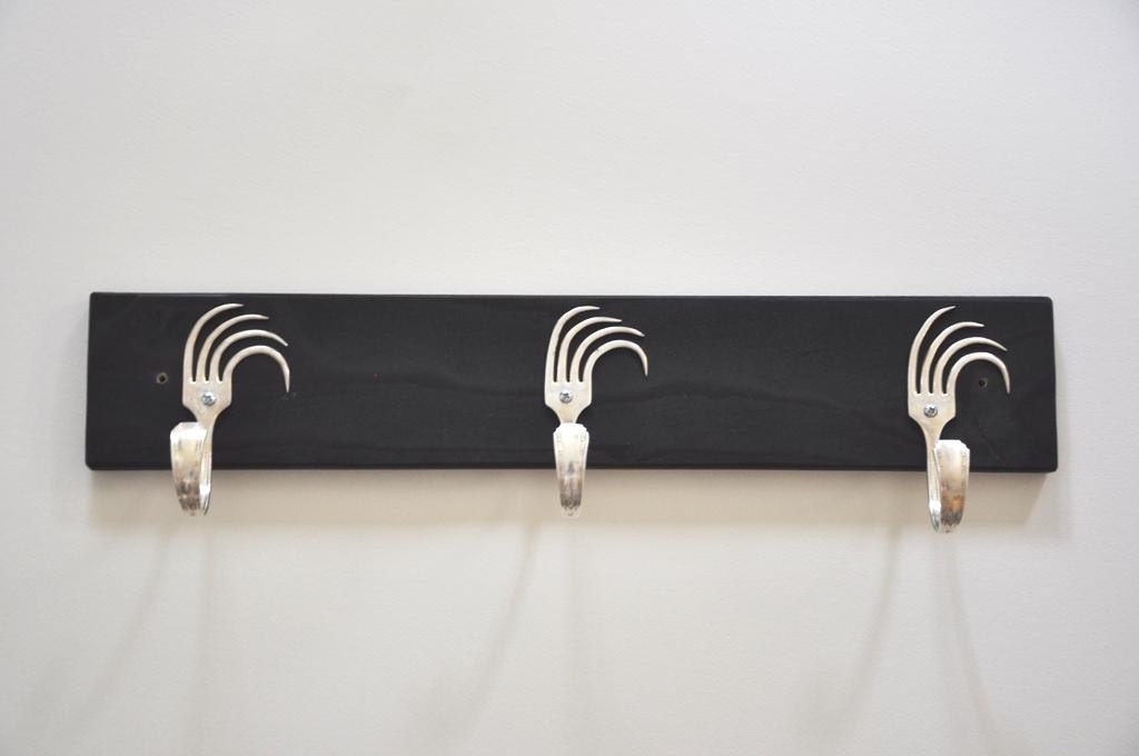 Funky Wave Forks Coat Rack in BLACK