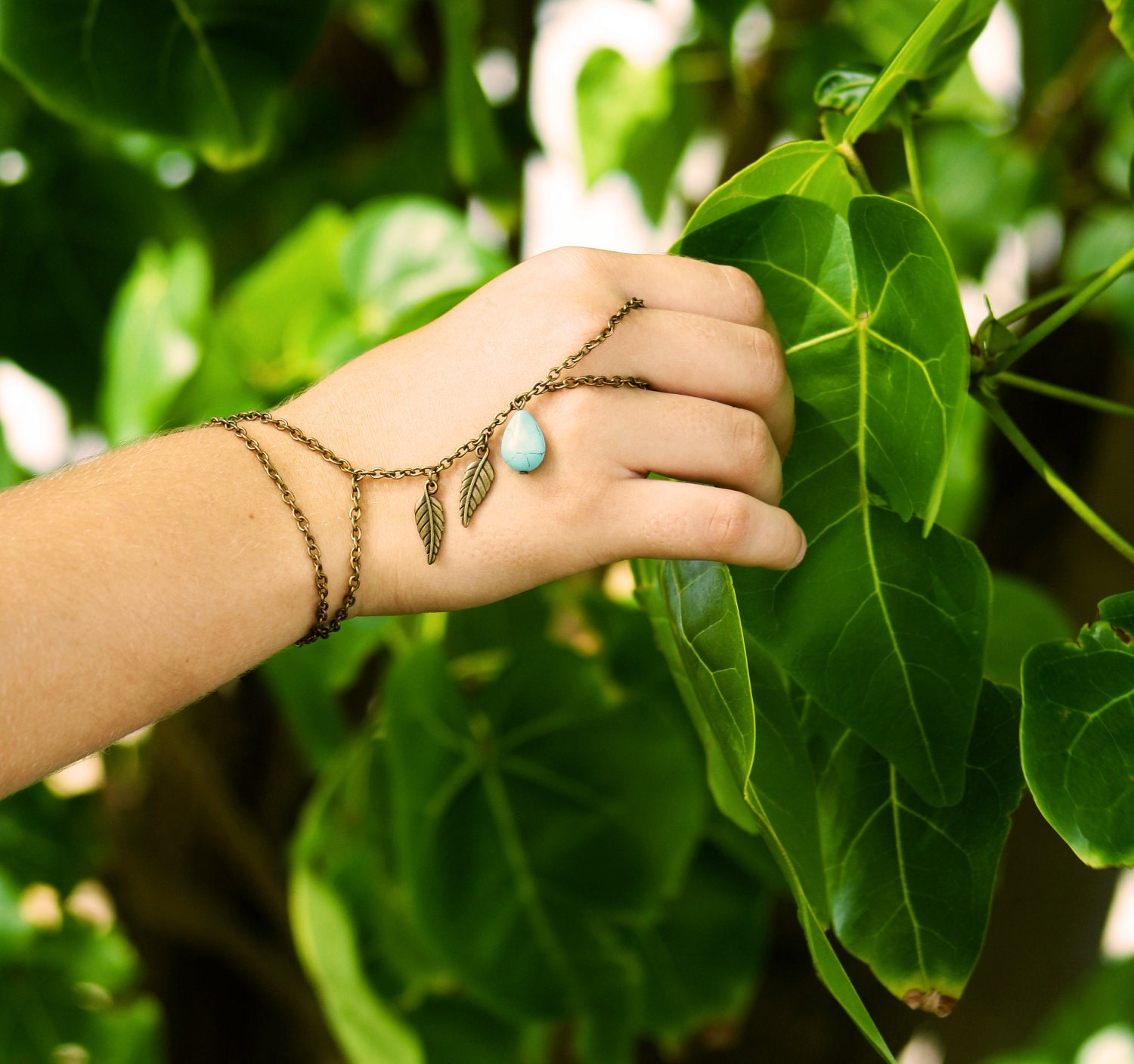 Slave Bracelet Hand Bracelet Piece Turquoise Hipster Bronze Chain Bohemian Feather Leaf Charm Two Strand Ring Finger Hand Jewelry