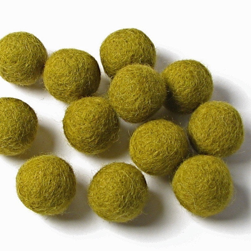 1CM Felt Balls/24-Piece - Olive