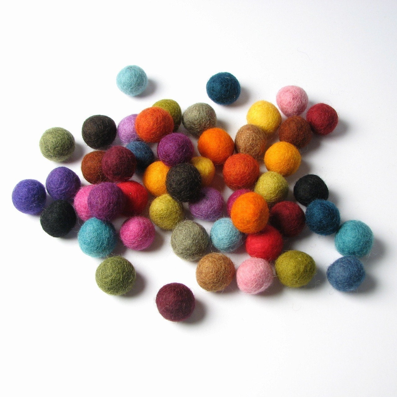 1CM Felt Balls/50-Piece - Multi Mix