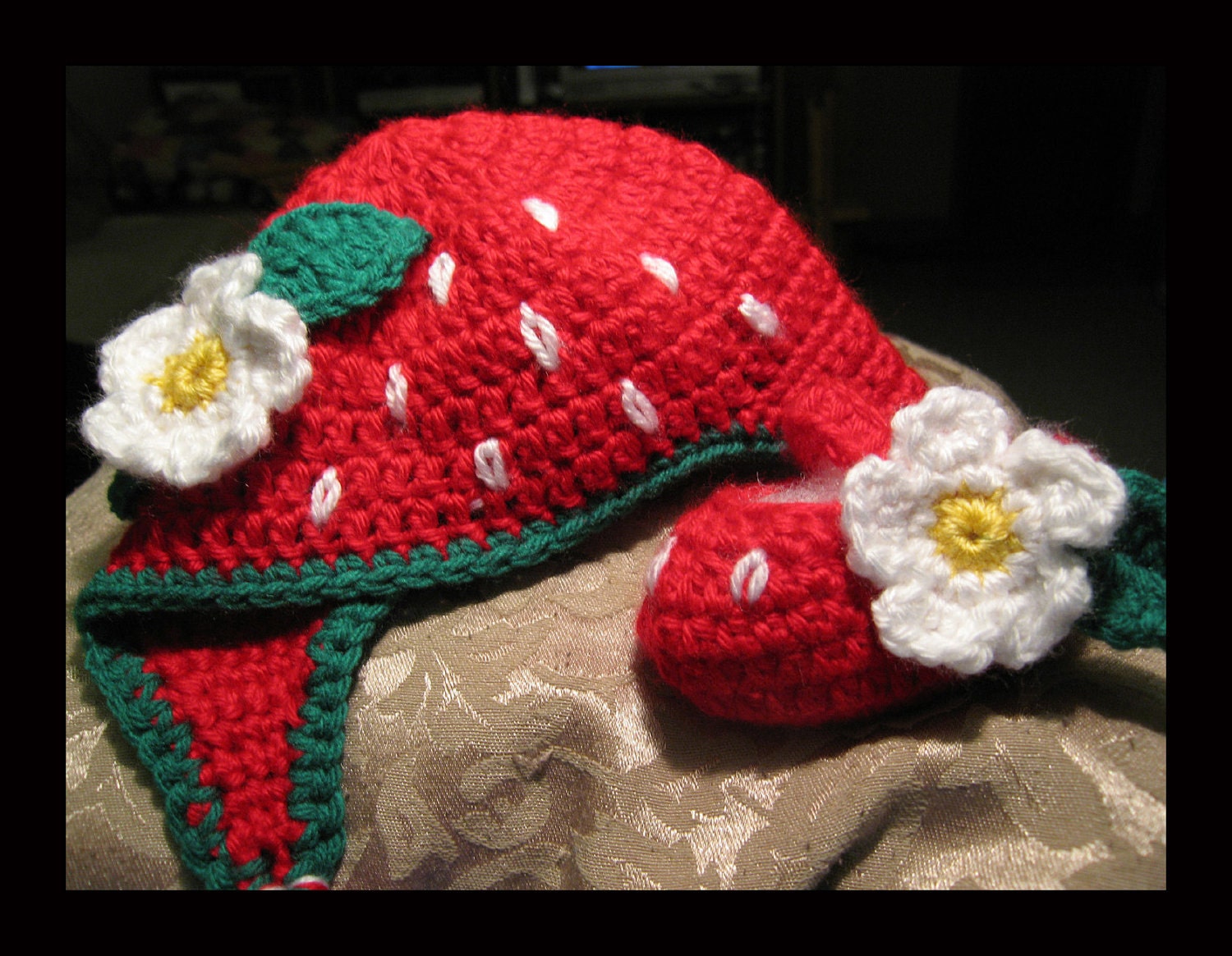 Yummy Strawberry Baby Earflap Hat n Strawberry Booties