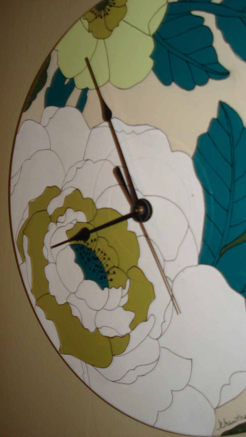 handpainted record/clock