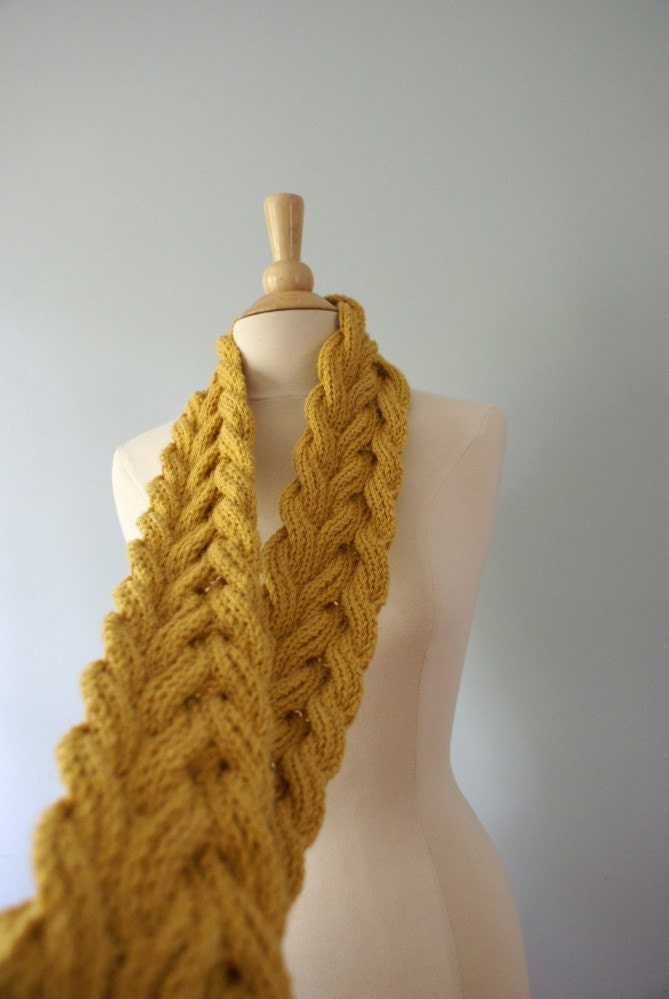 Handmade Knit Aspen Scarf