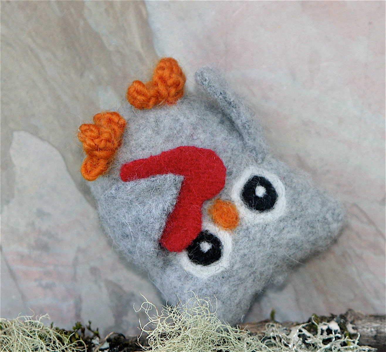 Hootie with Red Heart ... Love is in the air... wool felt gray Owl (woolcrazy)