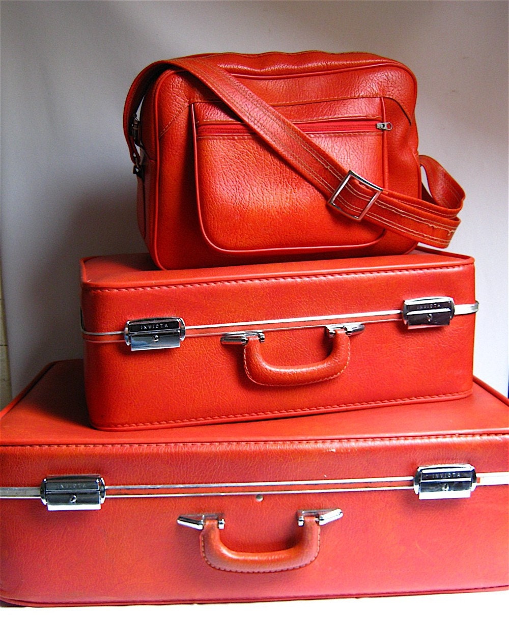 Vintage Electric Orange Invicta soft shell Luggage Set (Set of three)