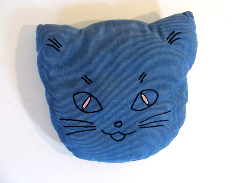 Vintage cat pillow