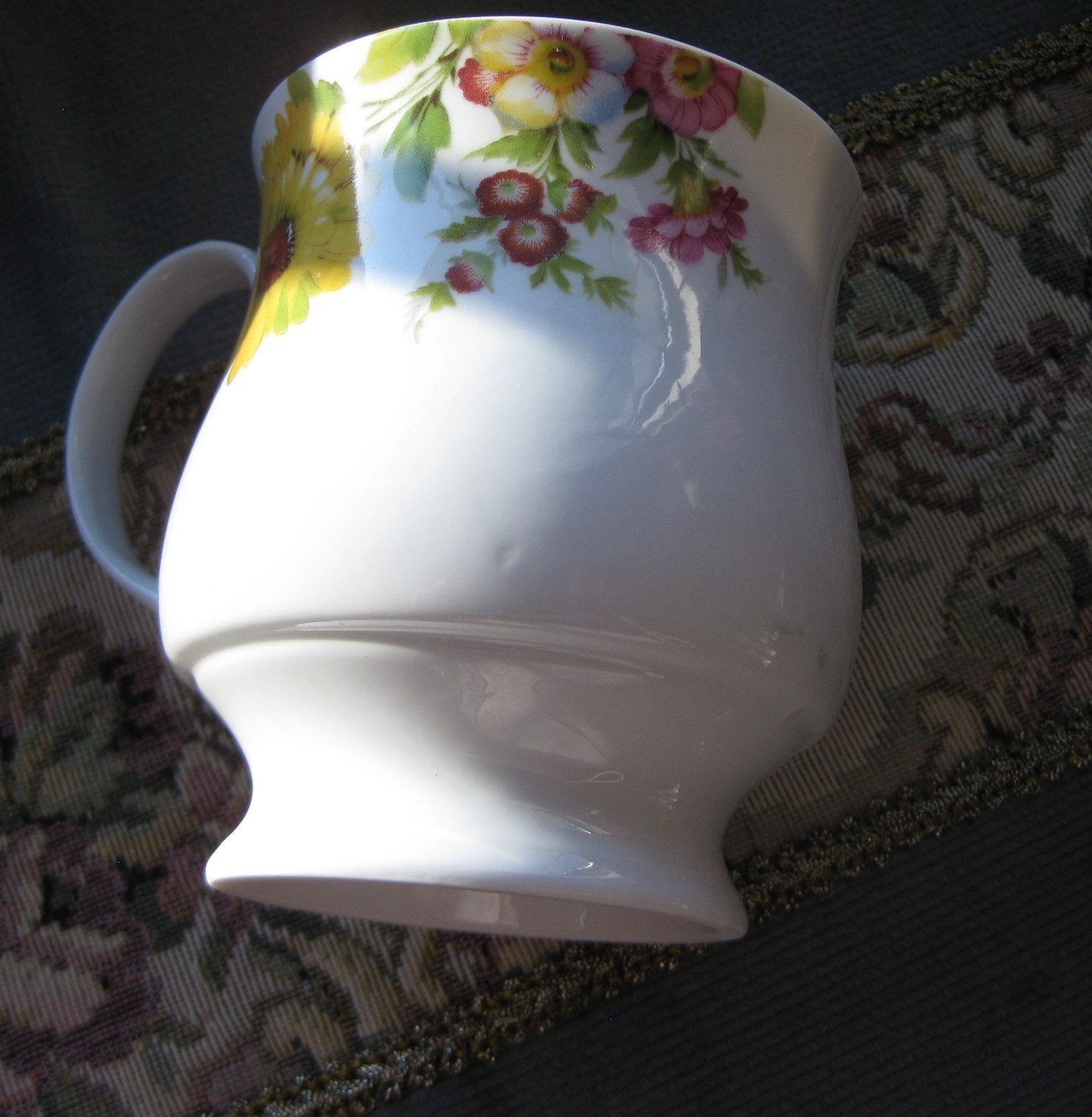 Coffee Made English in Heirloom Tea  tea  Cup vintage  cups Mug BRAND China brands Vintage