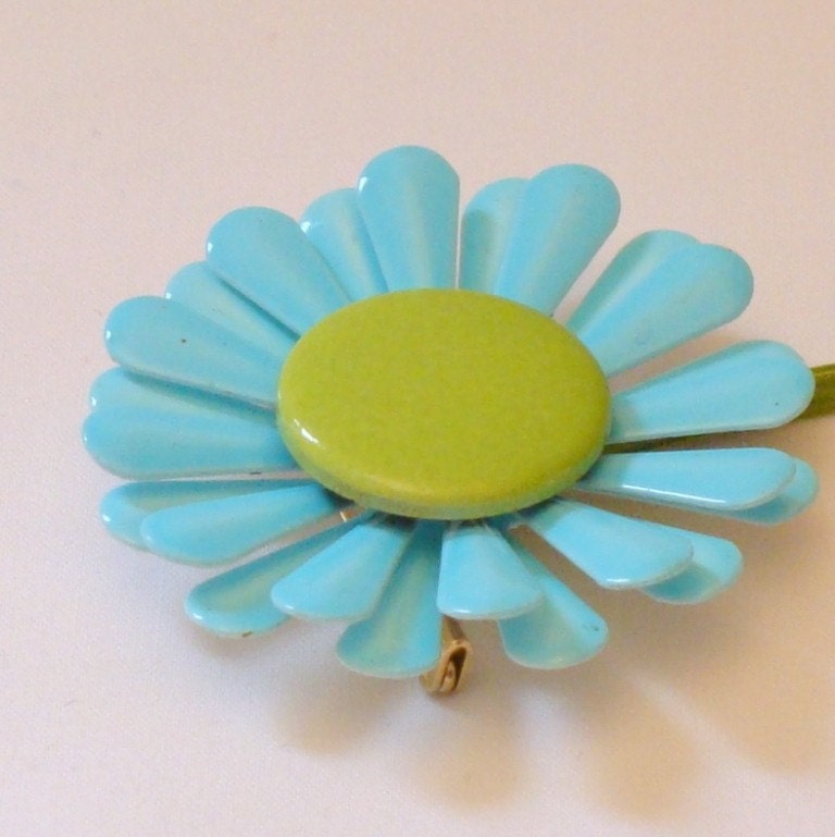 Vintage 1960's Enamel Flower Pin in Teal Blue and Green