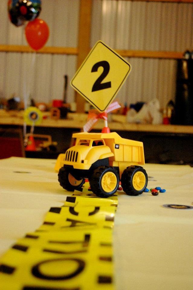 Construction Dump Truck Centerpiece Set By Southernbellescharm