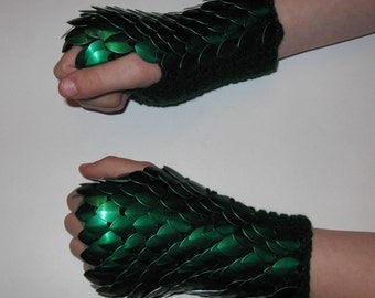 Scale Maille Armor Gauntlets Forest Green Knitted Dragonhide by Crystal's Idyll size small