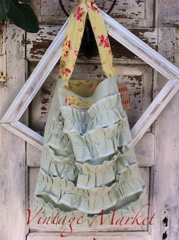 Vintage Market.....Soft Green Gingham.  Shoulder Romantic Garden Bag. Bridesmaid Wedding