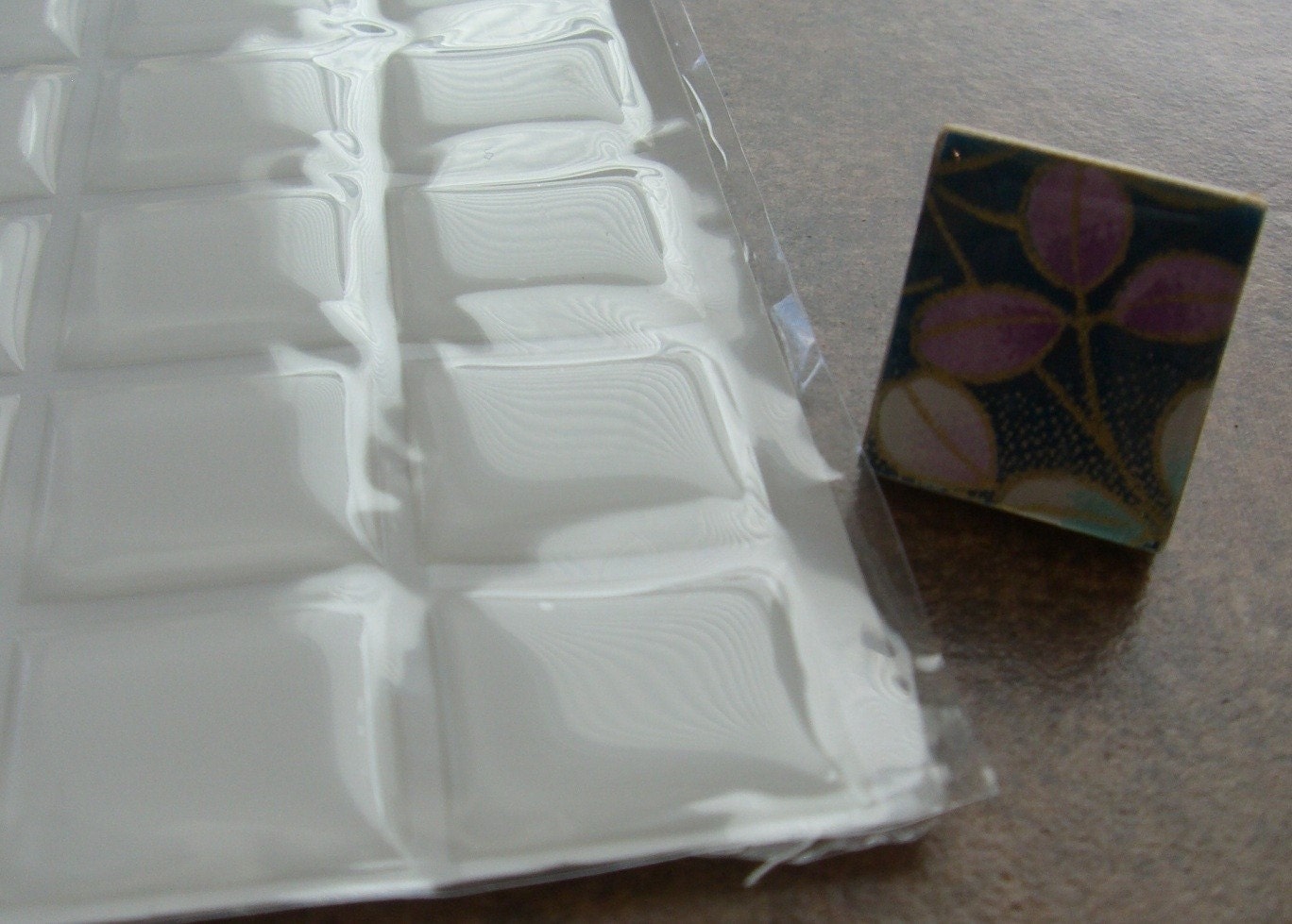 50 Scrabble Size Clear Epoxy Domes Stickers. (01-05-210)