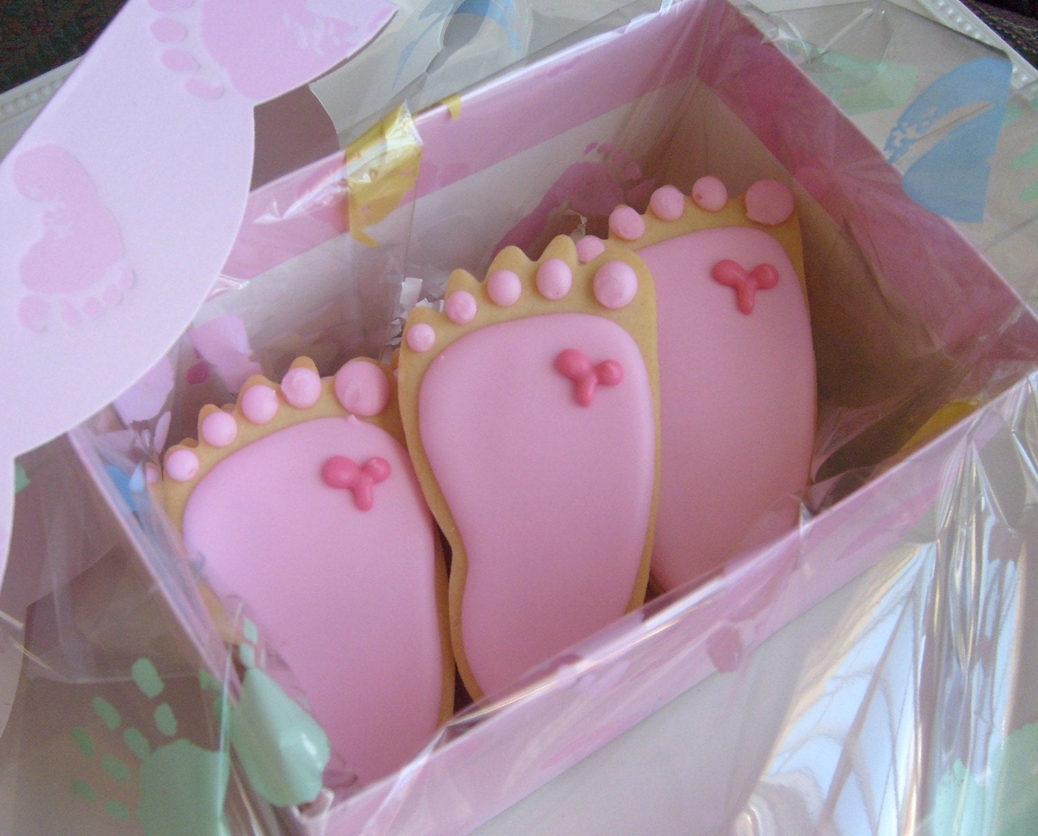 BABY FEET Cookie Favors - Baby Feet Cookies - Baby Shower Cookie Favors - Baby Feet Decorated Cookie Favors -1 Dozen