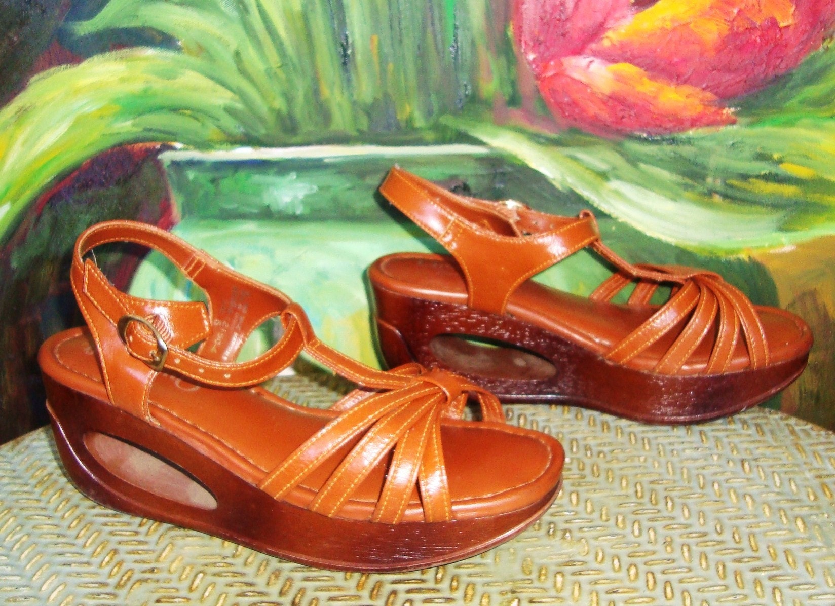 YO YO HIPPIE VEGAN CARMEL VTG 70s WEDGE SUMMER TStrap SANDALS QualiCraft