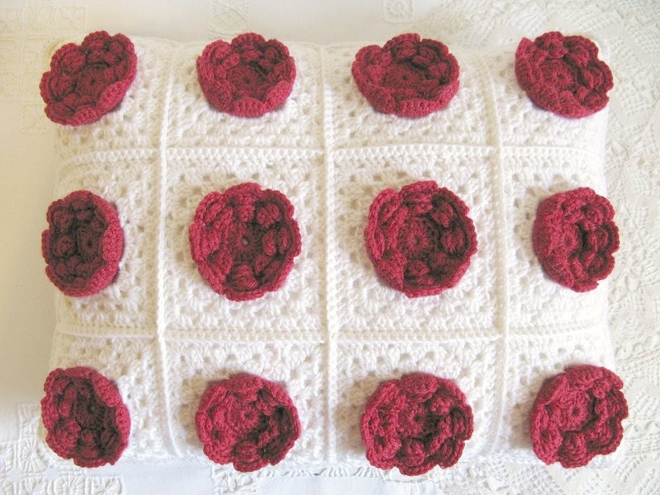 SALE - crochet cushion cover... Marilyn - a dozen red roses - SALE