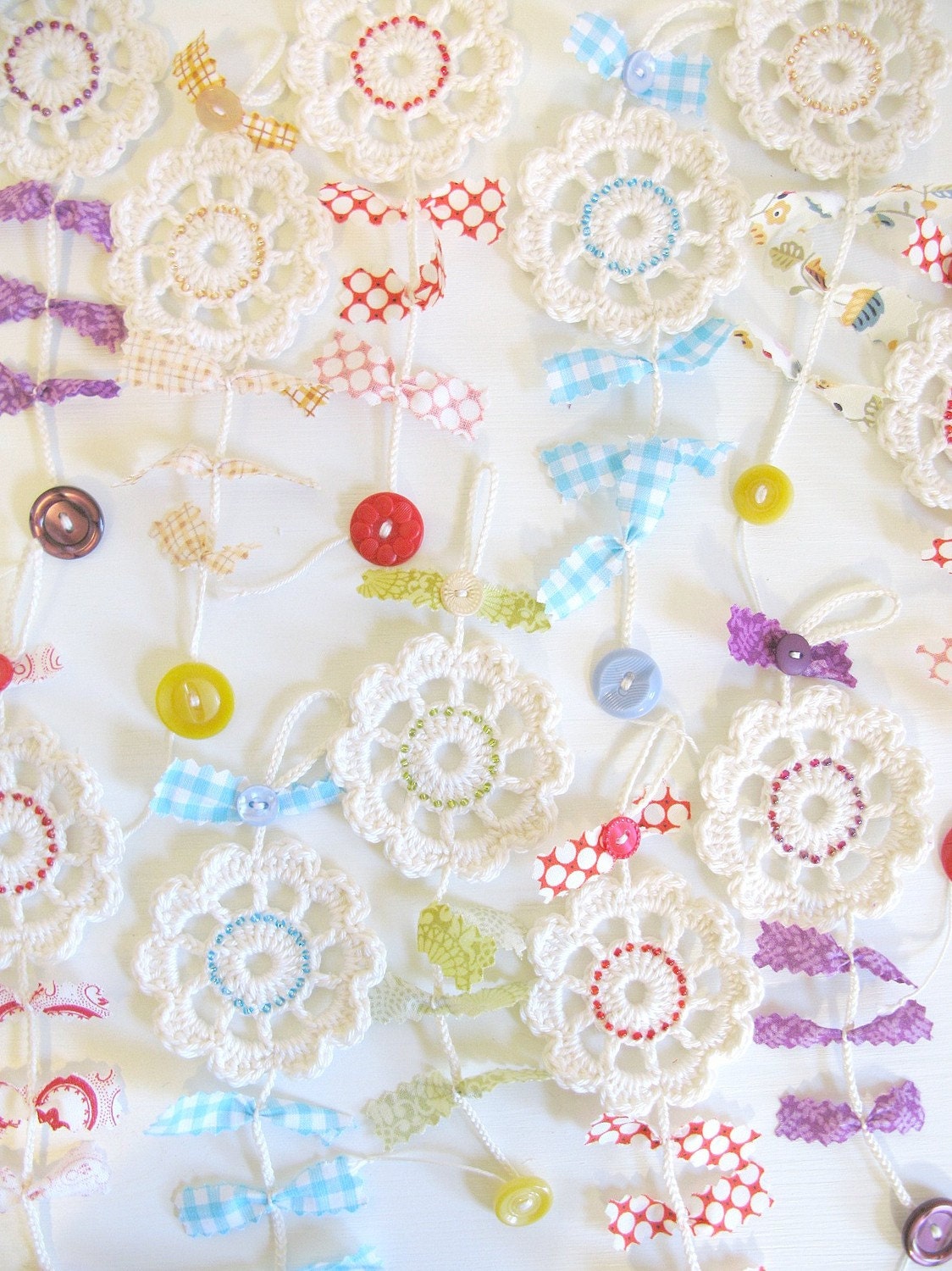 wee flower charms... red