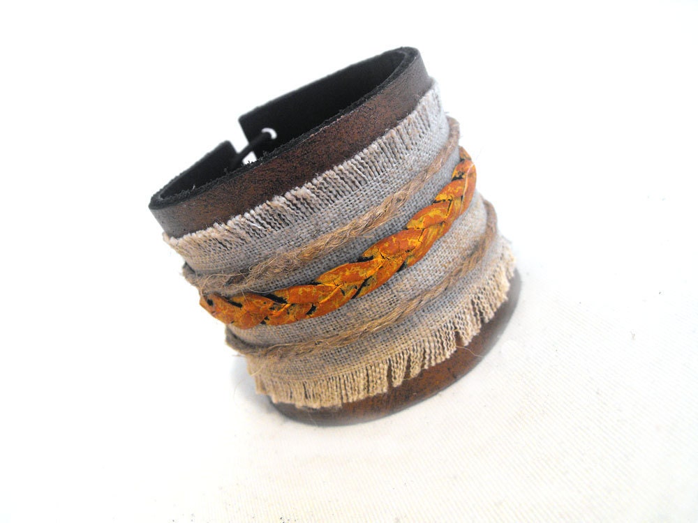 Braided tangerine leather bracelet with linen.