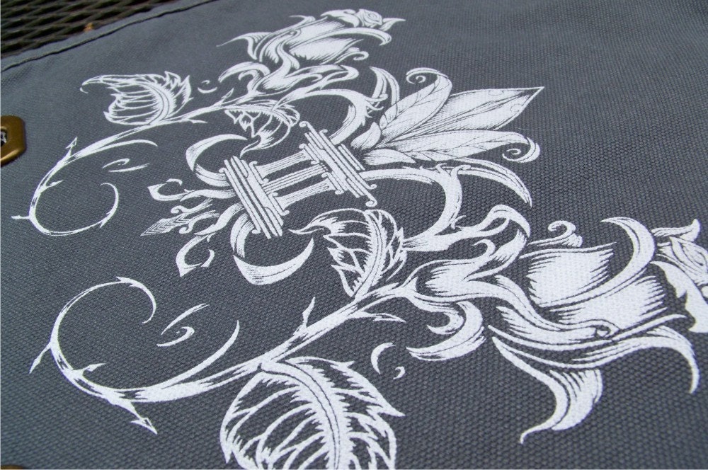 Fleur de Rose Canvas Field Bag comes in Smoke, Java, Poppy or Khaki Green