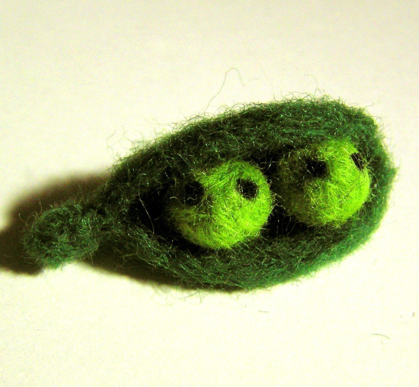 Felted Peas - Happy Together - Two Needle Felted Peas in a Pod - Valentine's Day - Gift for Husband, Wife, Girlfriend, Boyfriend