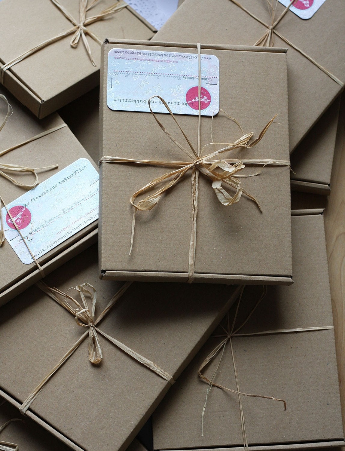 Craft ecru cardboard paper packaging simple boxes set of 25