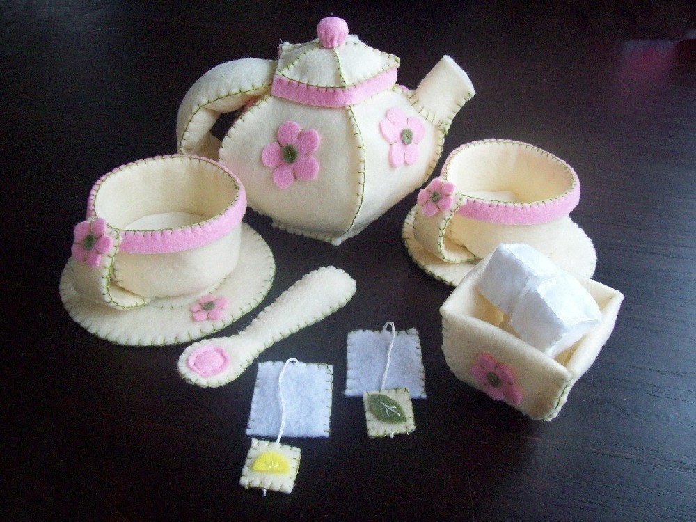 Felt Tea Party Set Pattern - Instant Download - PDF TUTORIAL