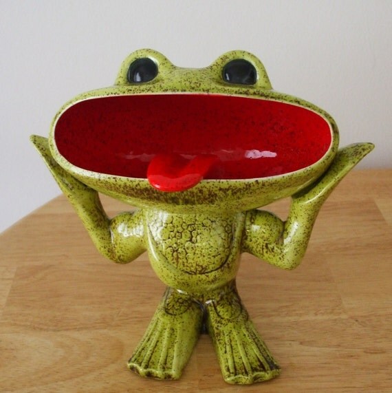Vintage Humorous Green Frog Ceramic Ashtray by maxandollies