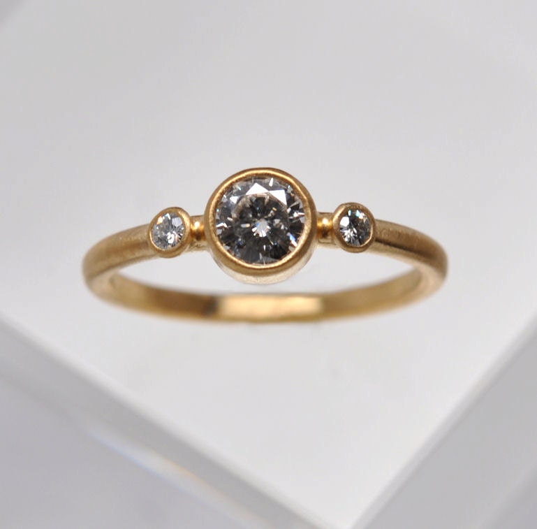 Unique engagement rings earthy