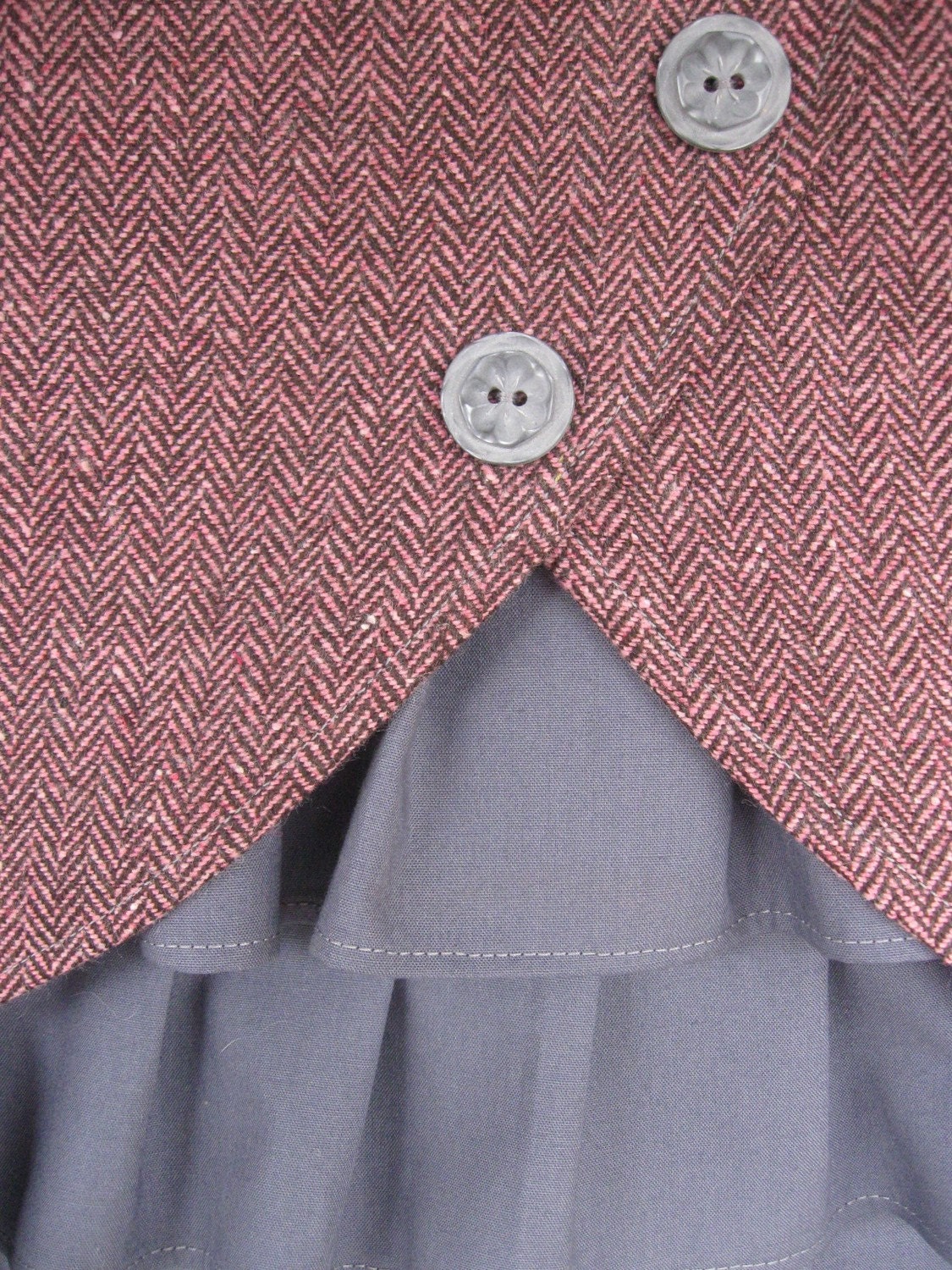 Dusty Rose ruffle front skirt Sz 8