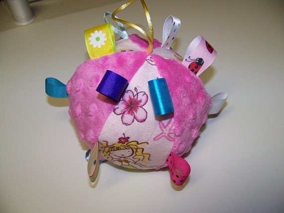 pdf Pattern Taggie Ball toy for Baby 5" Dia. Infant Toy.